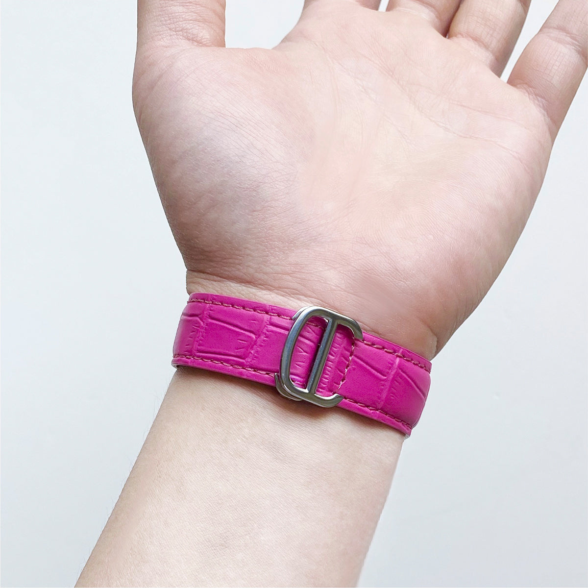 [SEASON OFF -50%] Alligator grain calf leather strap with deployment buckle (PINK)